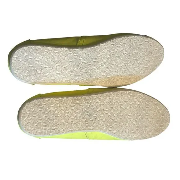 NWT Women's Toms Neon Yellow Slip On Canvas Shoes Size 7 - Picture 5 of 12